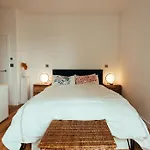 3 Bedroom Penthouse With Terrace And Skyline In Battersea